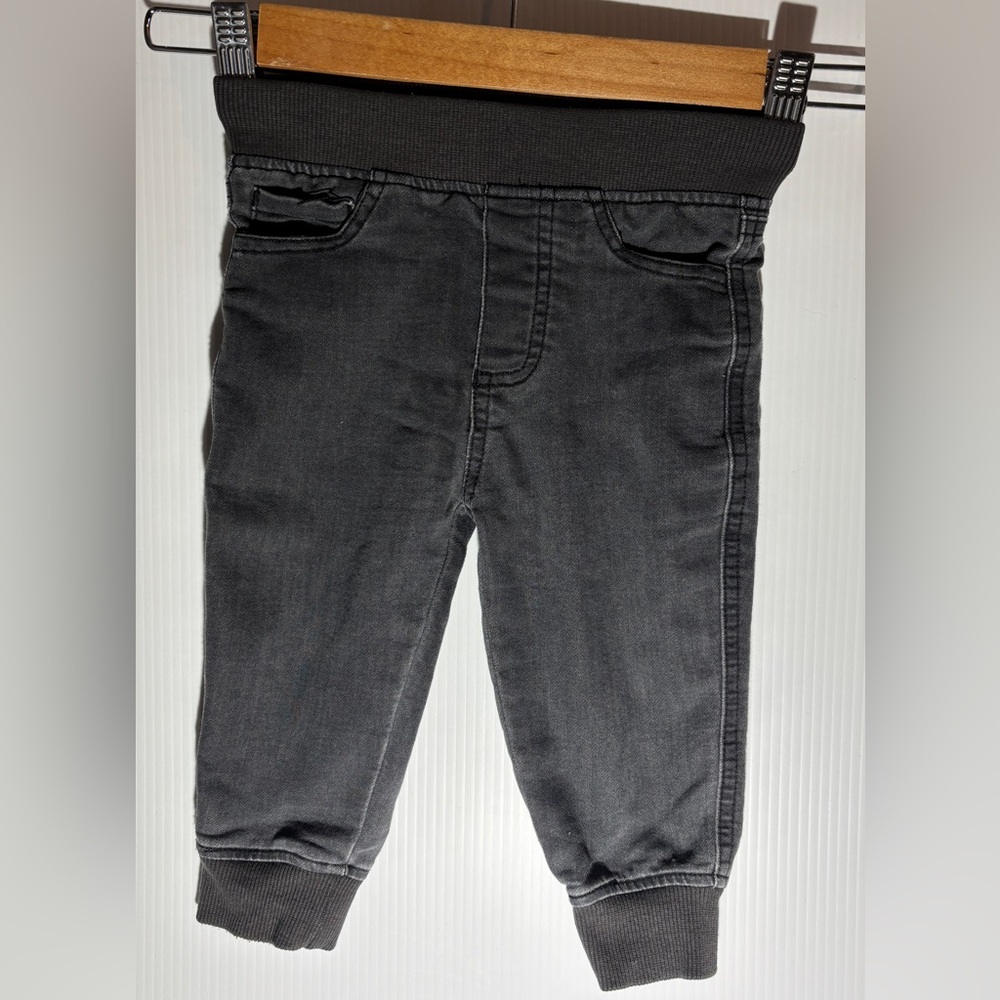 Stylish Black Kids Jogger Pants size 12m